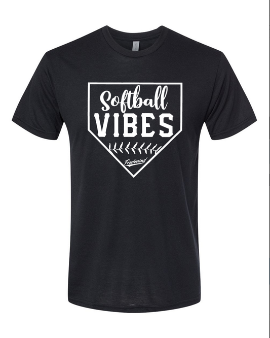 Softball Vibes – Black T-Shirt